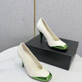 Chanel Square-Toe Cap-Toe Pumps in White & Metallic Green Leather. Salto 9 cm.