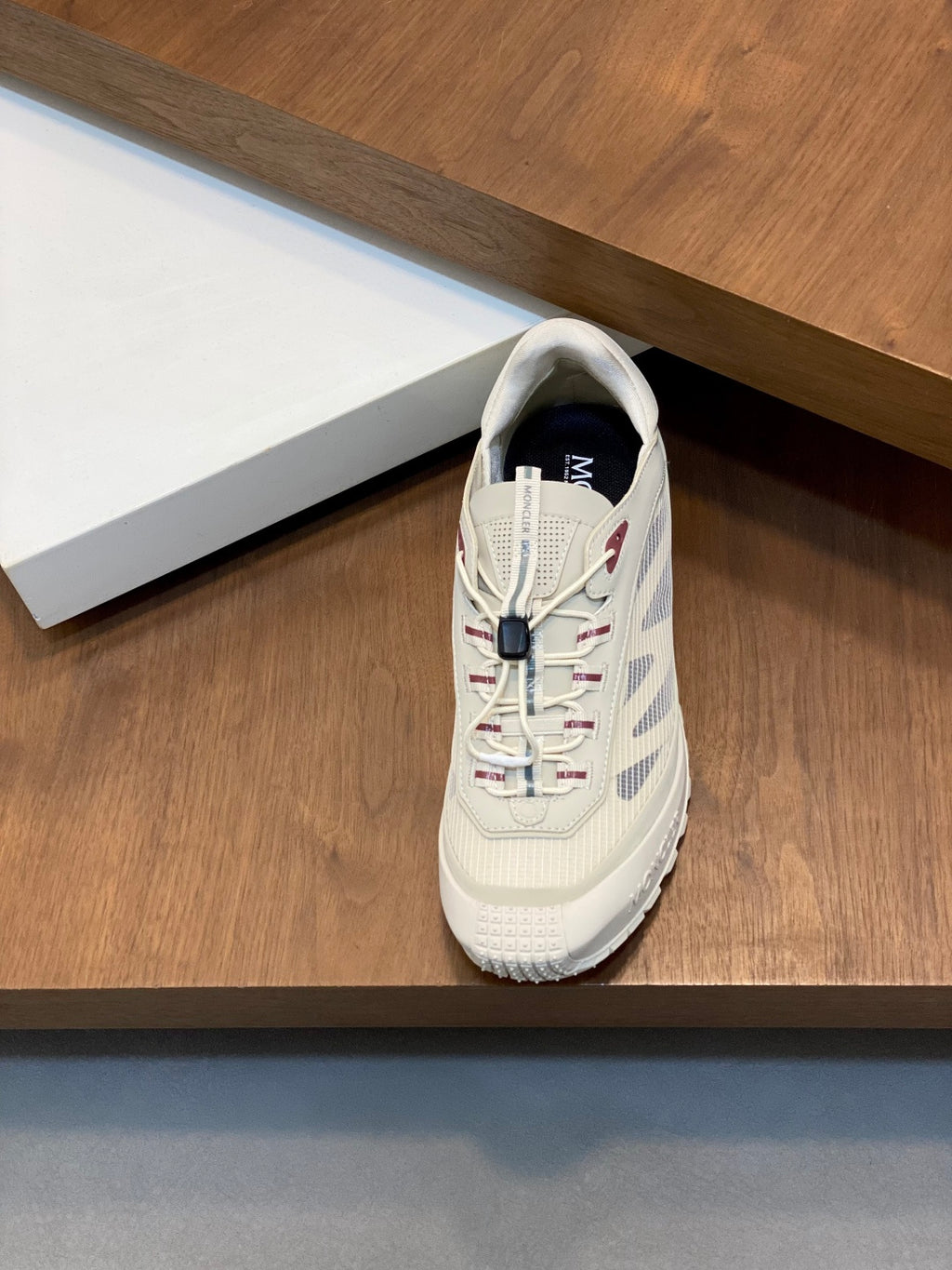 Tênis Moncler Trailgrip LP Off White