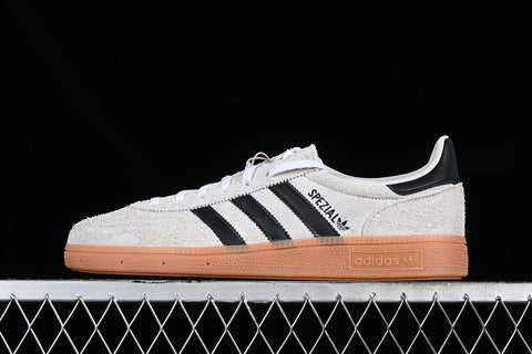 Handball Spezial Aluminum Core Black ( Pronta entrega )
