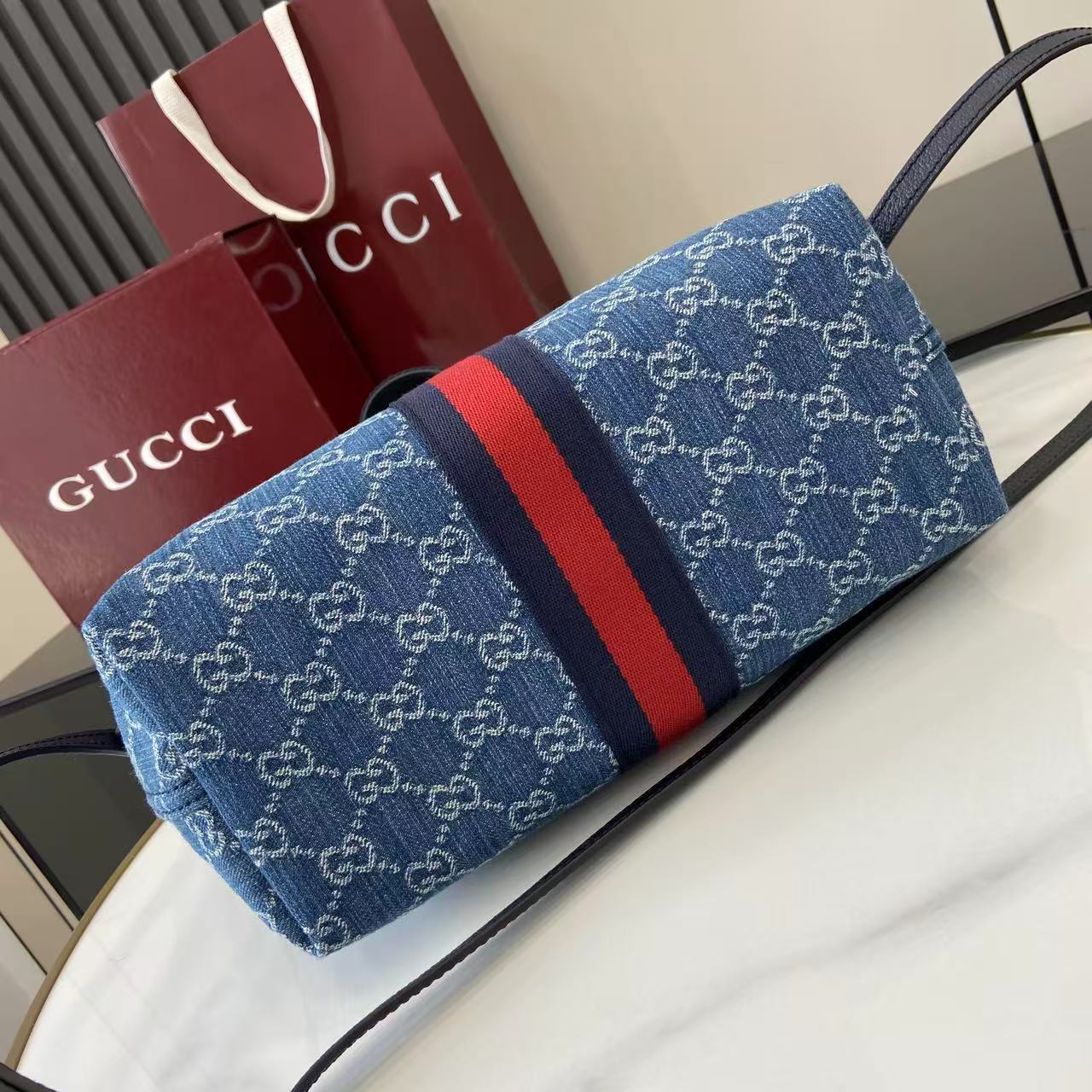 Gucci Giglio Large Tote Bag Blue Denim