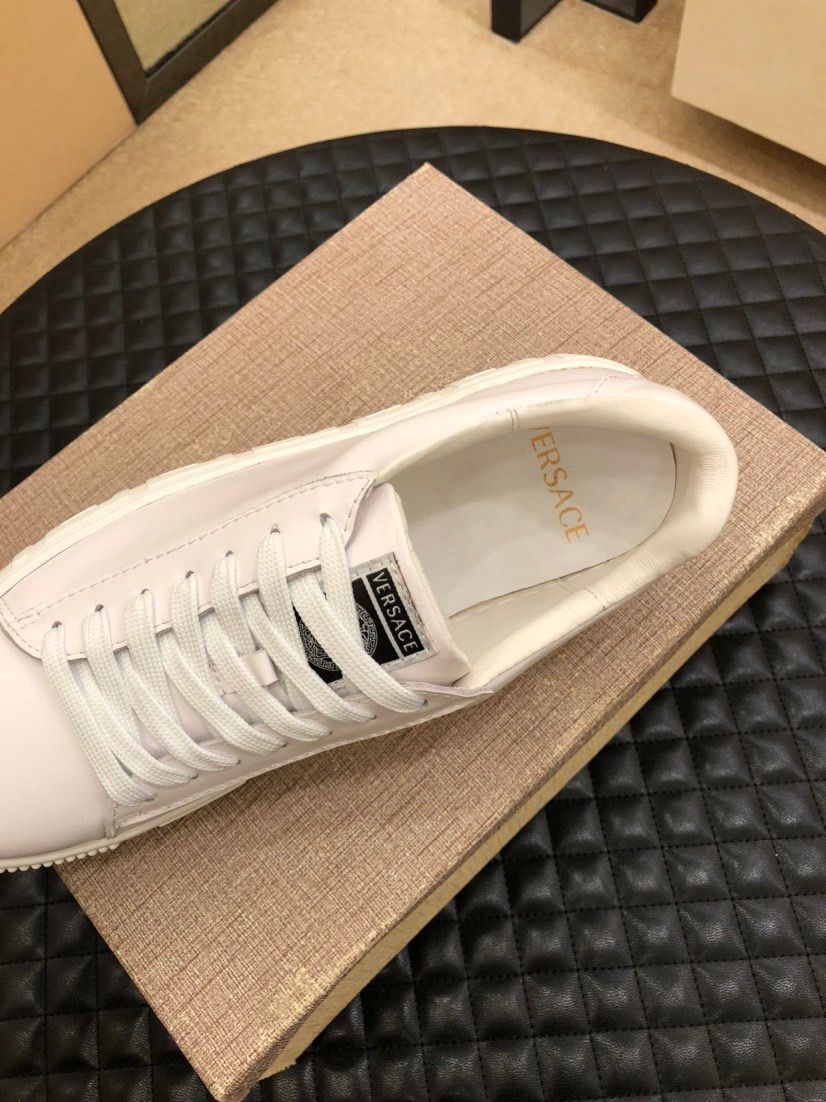 Versace Greca