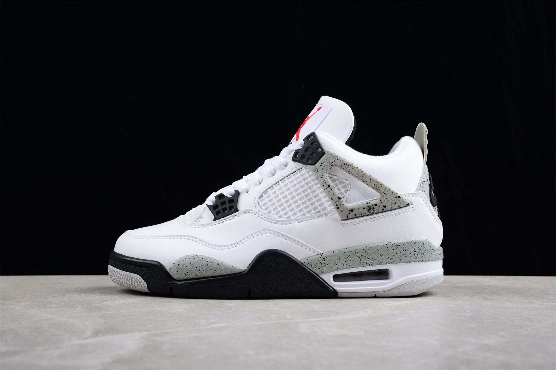 Air Jordan 4 Retro "White Cement"