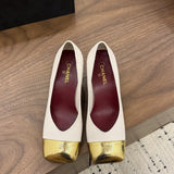 Chanel Cap-Toe Pump off-white e Dourado. Salto 6,5 cm.