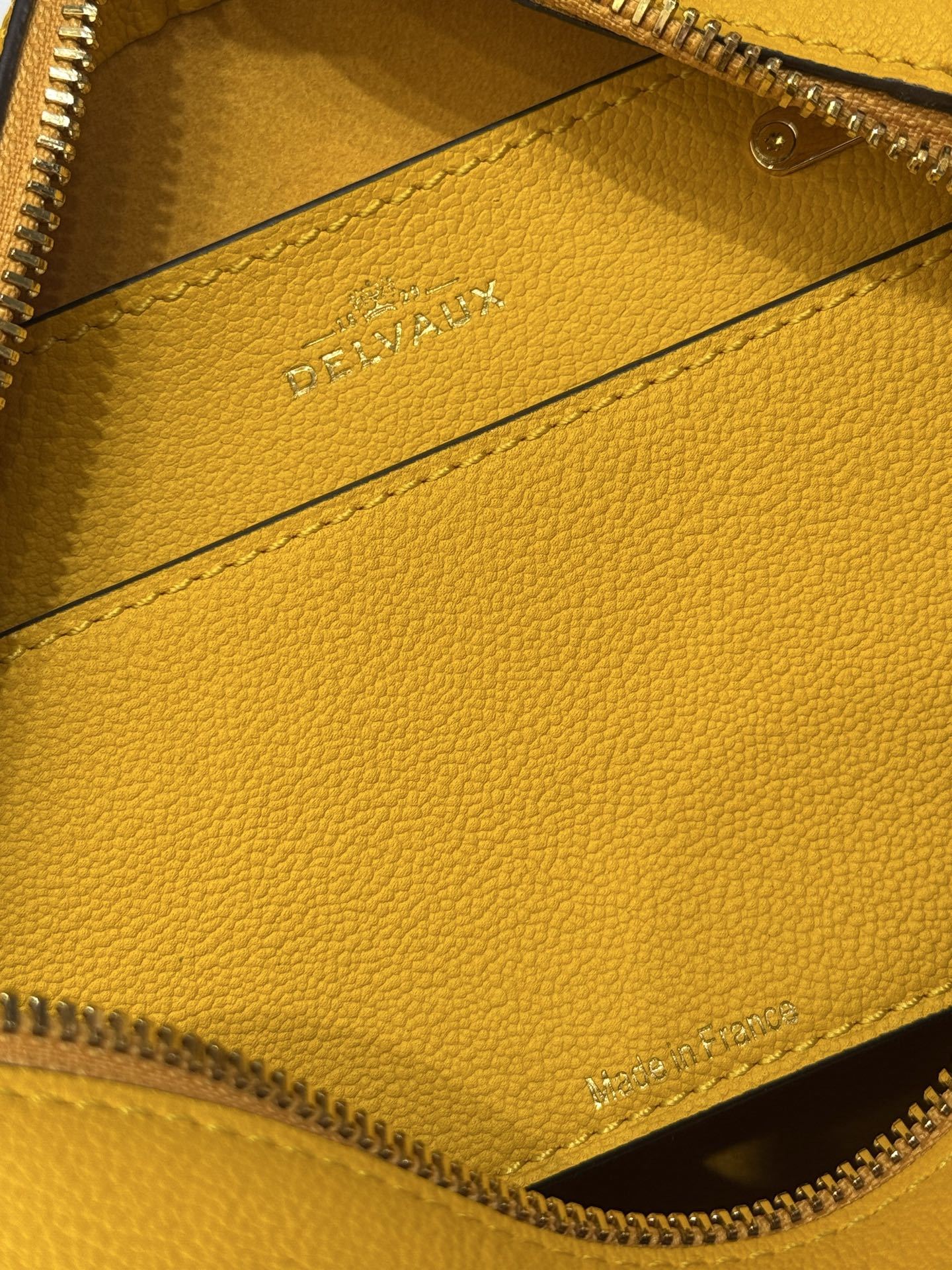 Delvaux Cool Box Mini Bohème Golden Yellow