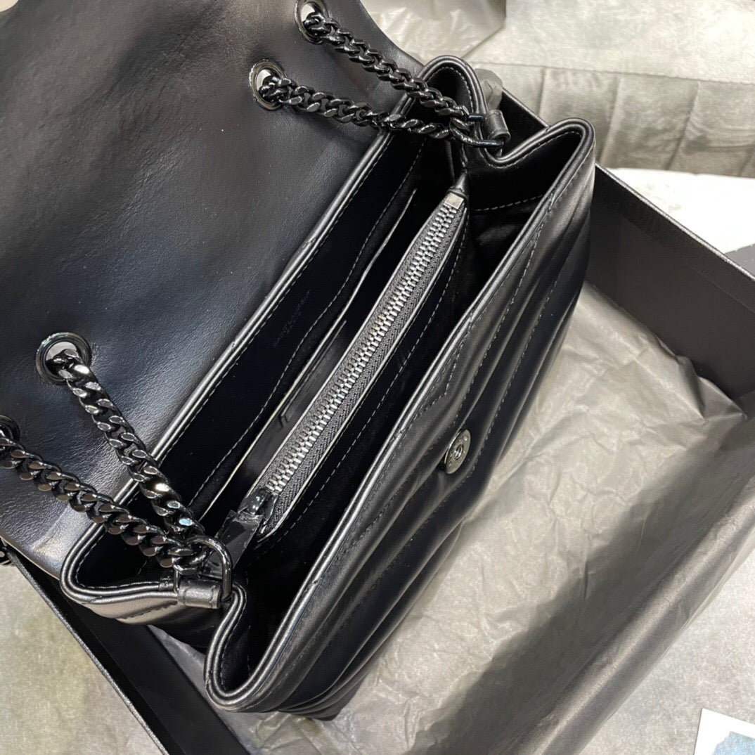 Yves Saint Laurent Lou Lou