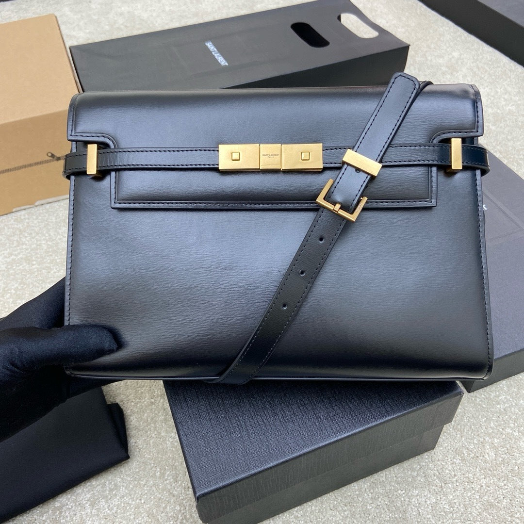 Saint Laurent Manhattan Small Shoulder Bag Black Ferragens Douradas