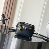 Celine Vanity black