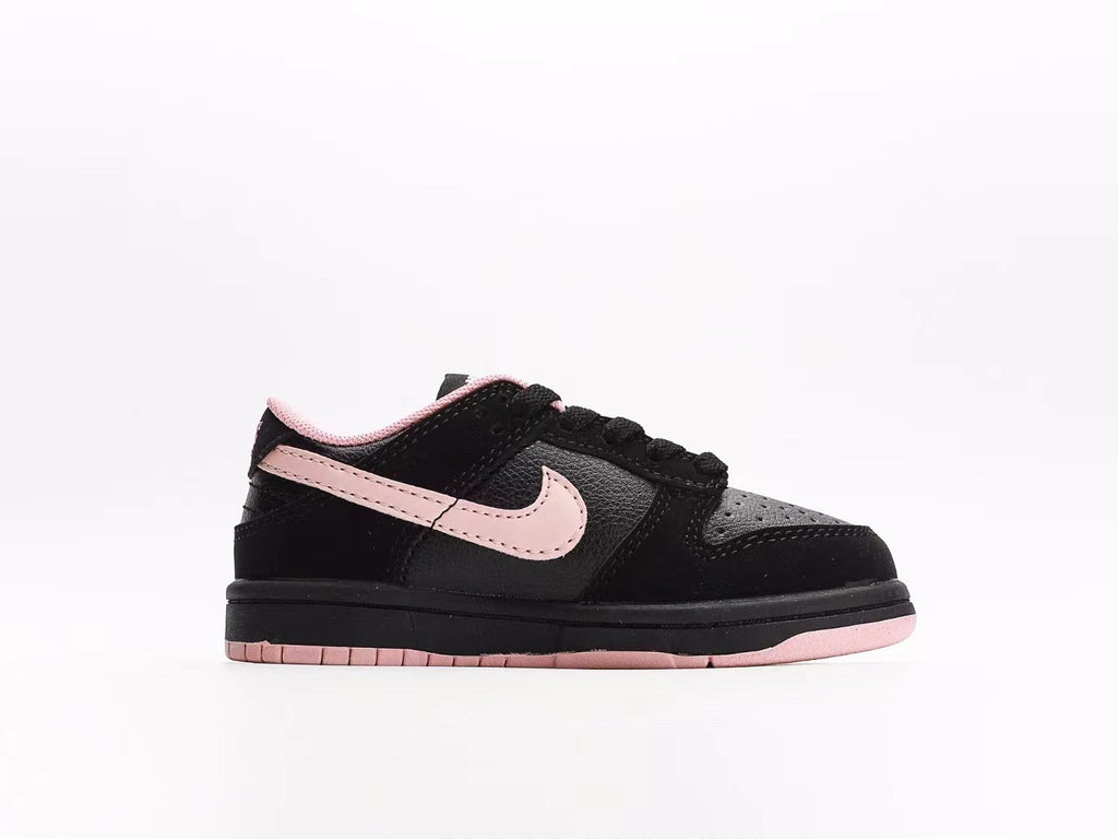 Nike SB Dunk Low  Pink Foam Black Infantil