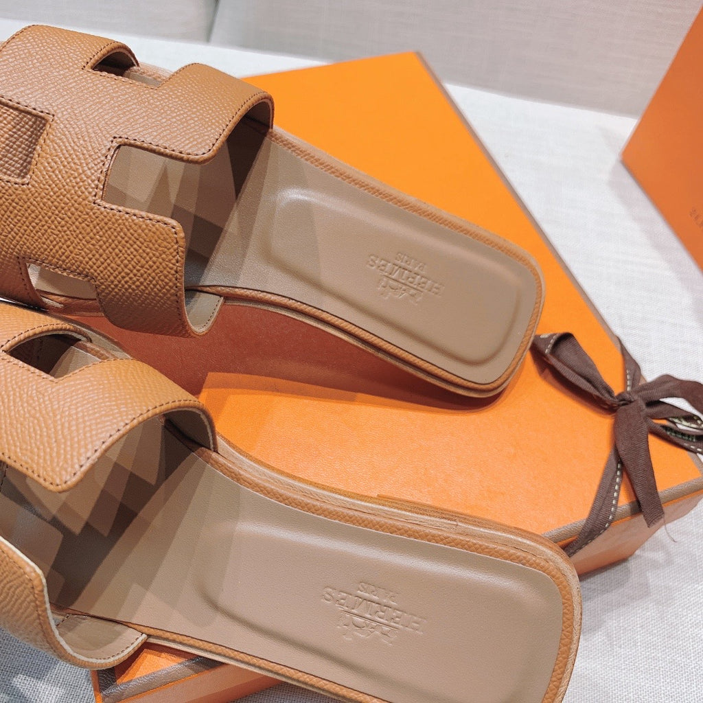 Hermes Oran Sandal Gold Box Calfskin Leathe