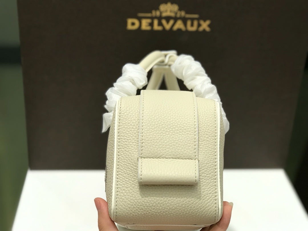 Delvaux Cool Box Mini 1829 Ivory