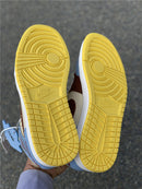 Air Jordan 1 Mid Maison Chateau Rouge