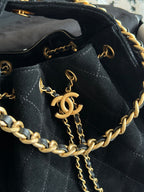 Bolsa Hobo  Chanel 25 em camurça Black Small