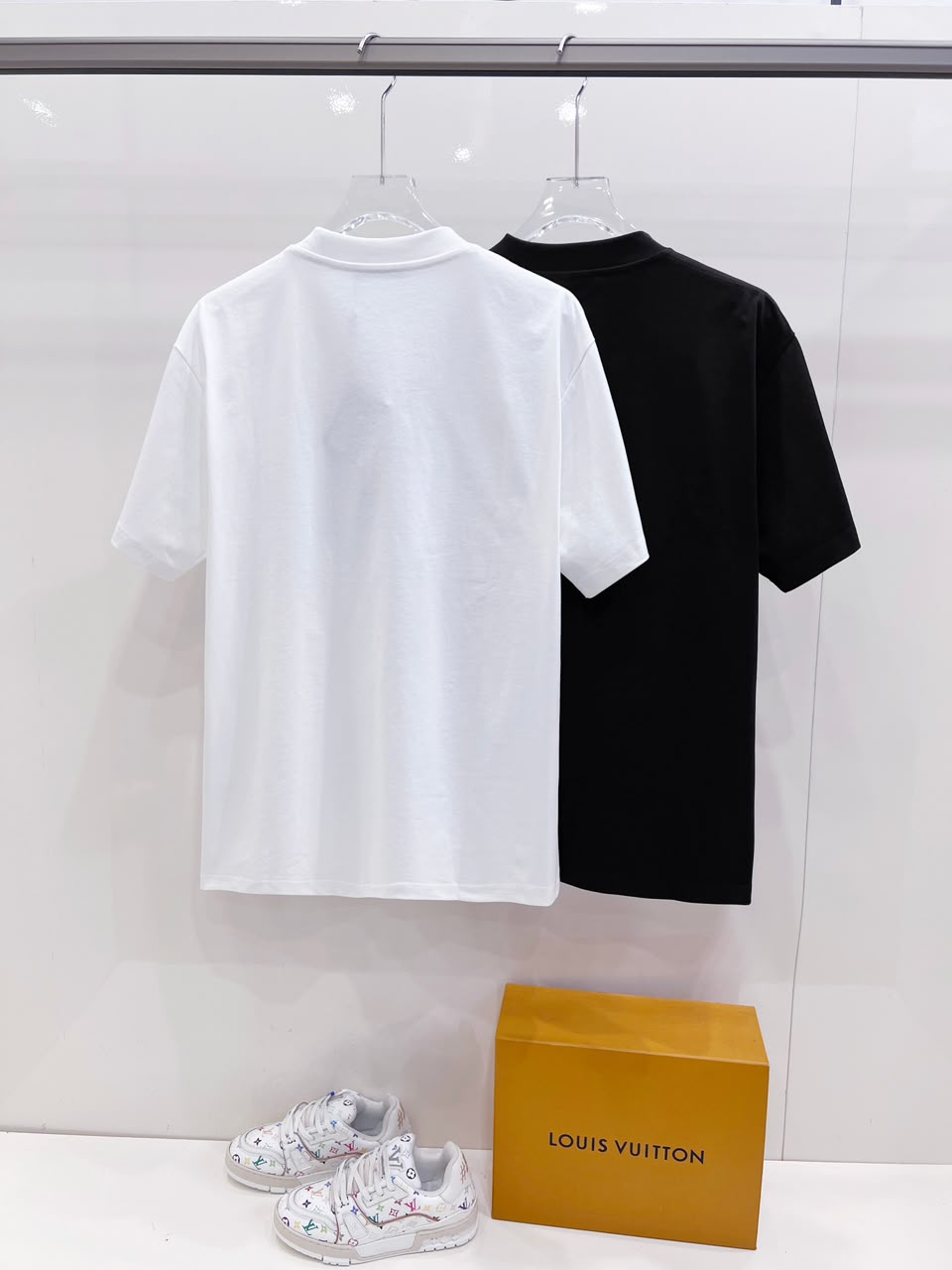 Camiseta Prada de Algodão Interlock com Logo Triangular