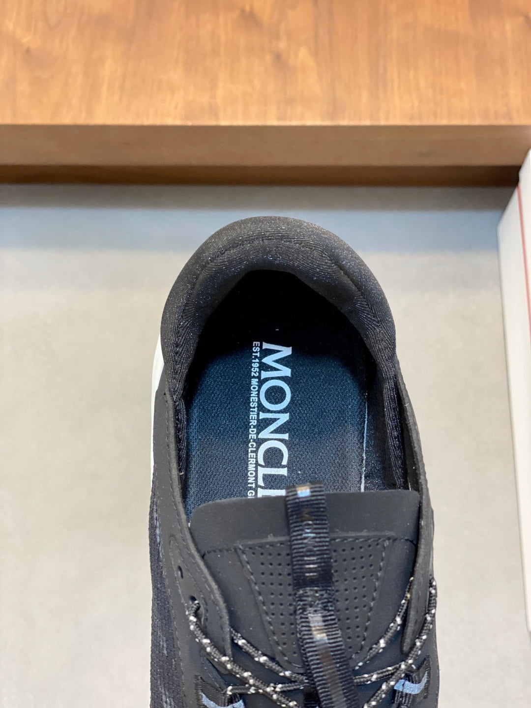 Tênis Moncler Trailgrip LP Black / Off White
