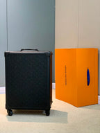 Louis Vuitton Horizon 55 Black