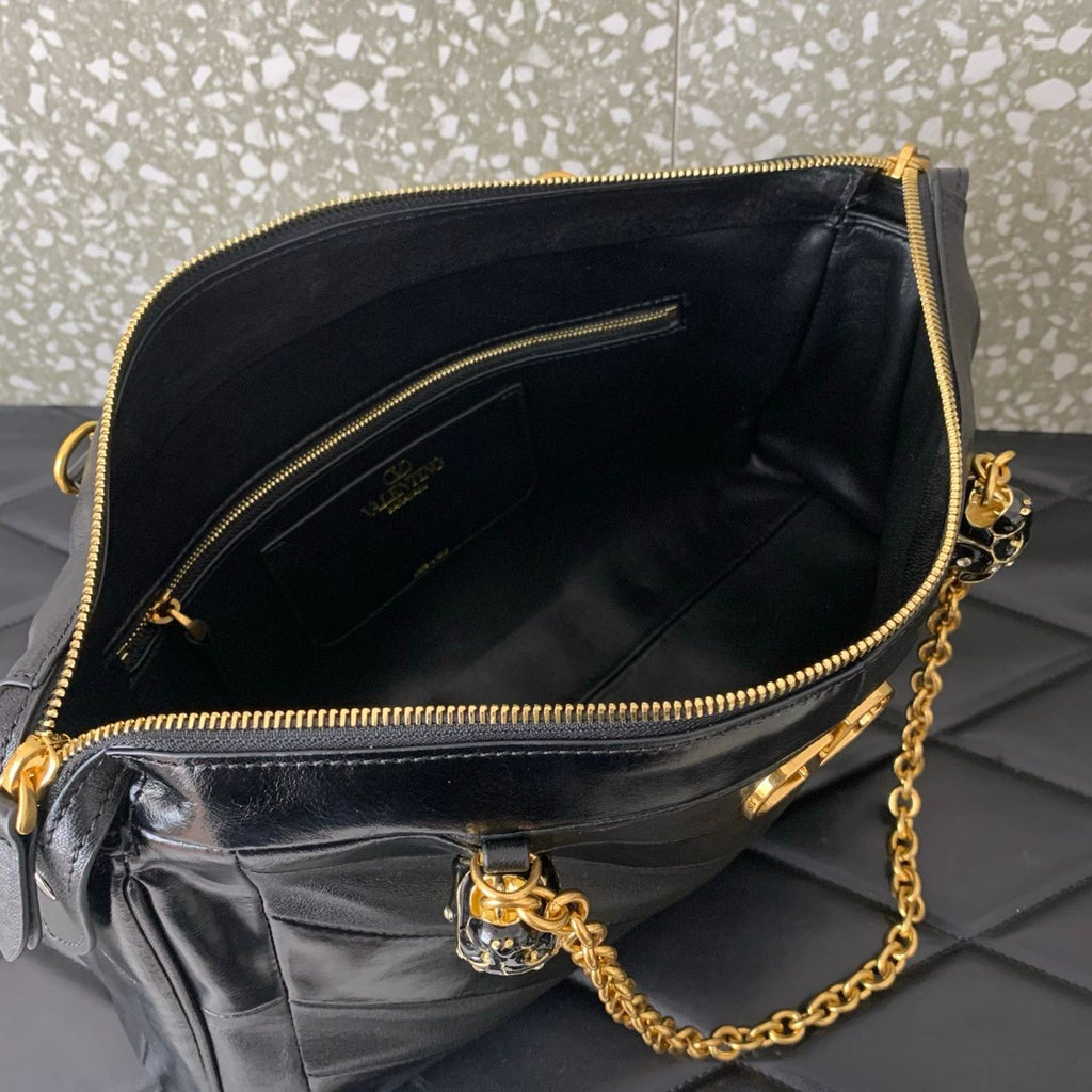 Valentino Garavani Panthea