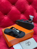 Izmir sandal Hermès Saudi Arabia.