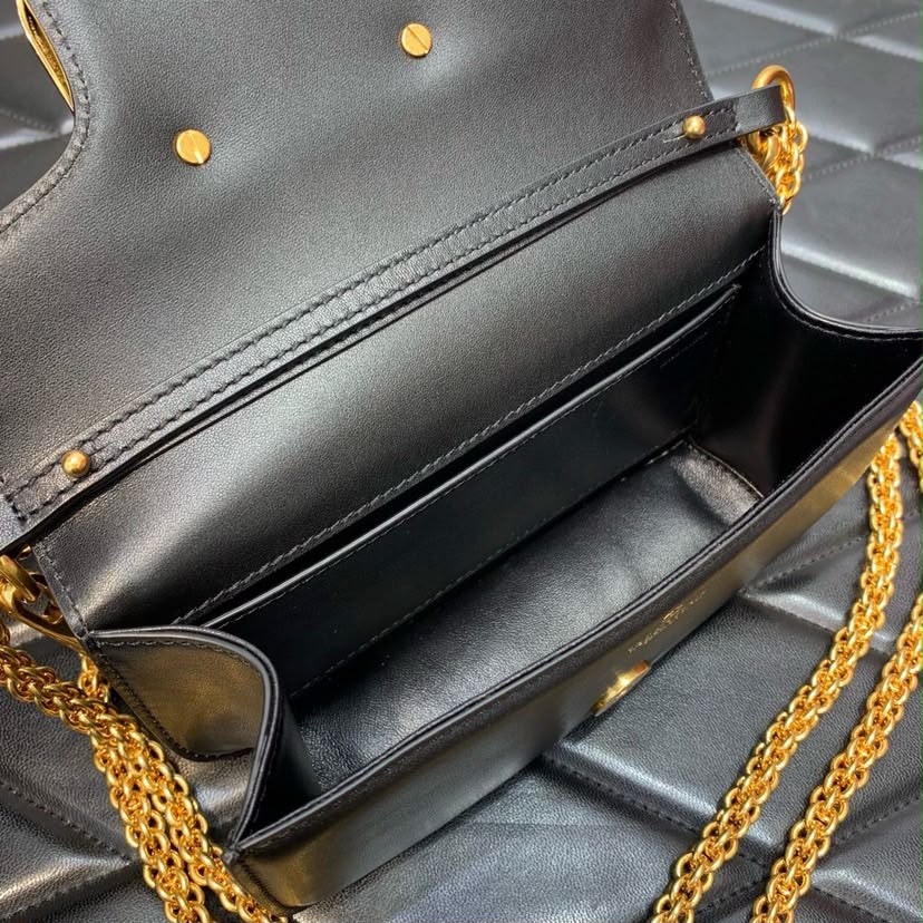Valentino Garavani Locò Shoulder Bag Black