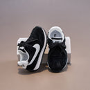Nike valiant black infantil