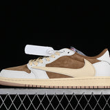 TRAVIS SCOTT X AIR JORDAN 1 LOW OG SAIL/SHY PINK/MUSLIN