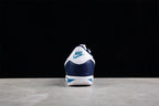 Nike Cortez Azul e branco .