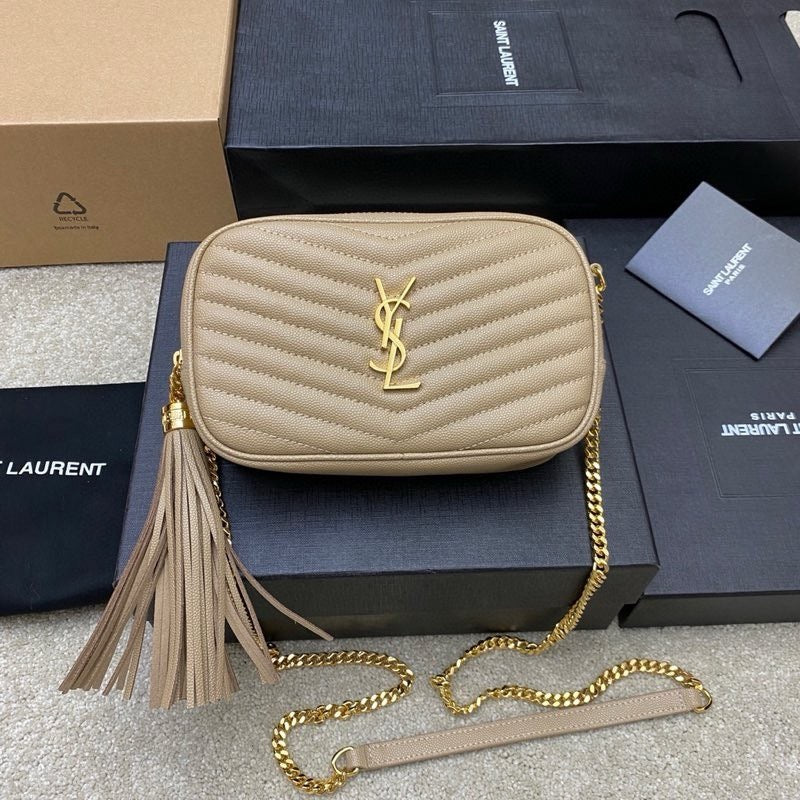 Saint Laurent Lou Camera Bag Bege Ferragens Douradas