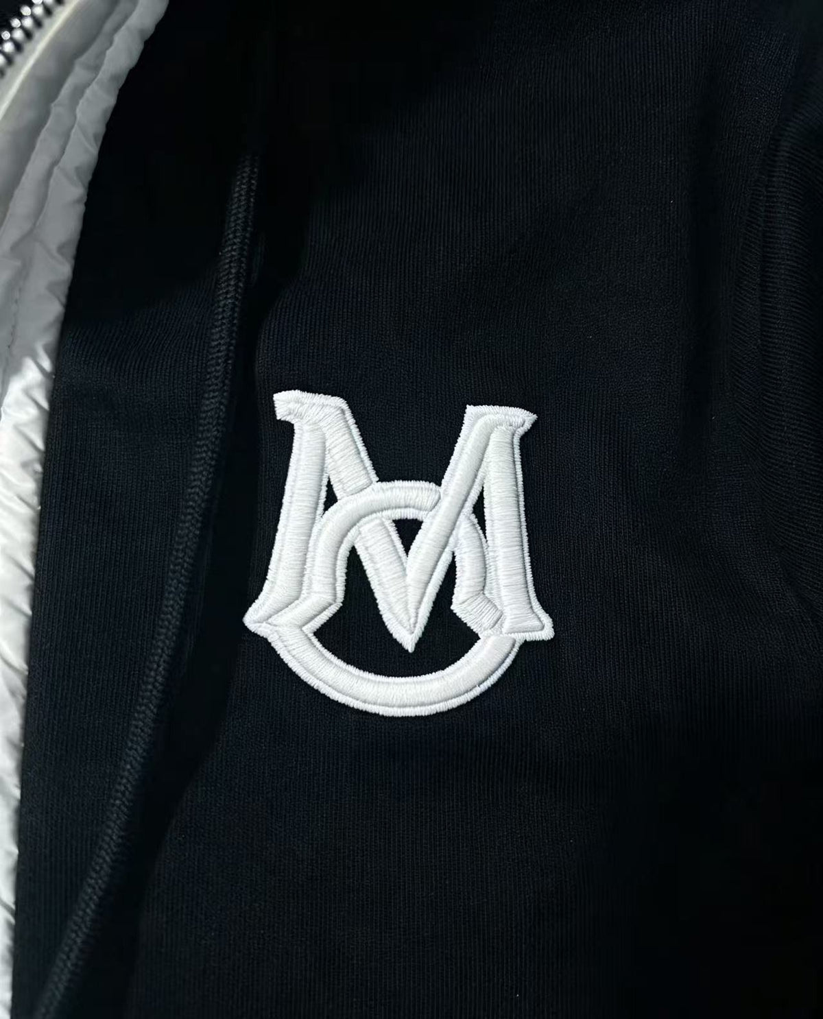 Moncler Logo-Embroidered Zip-Up Hoodie