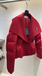 jaqueta puffer Saint Laurent vermelha