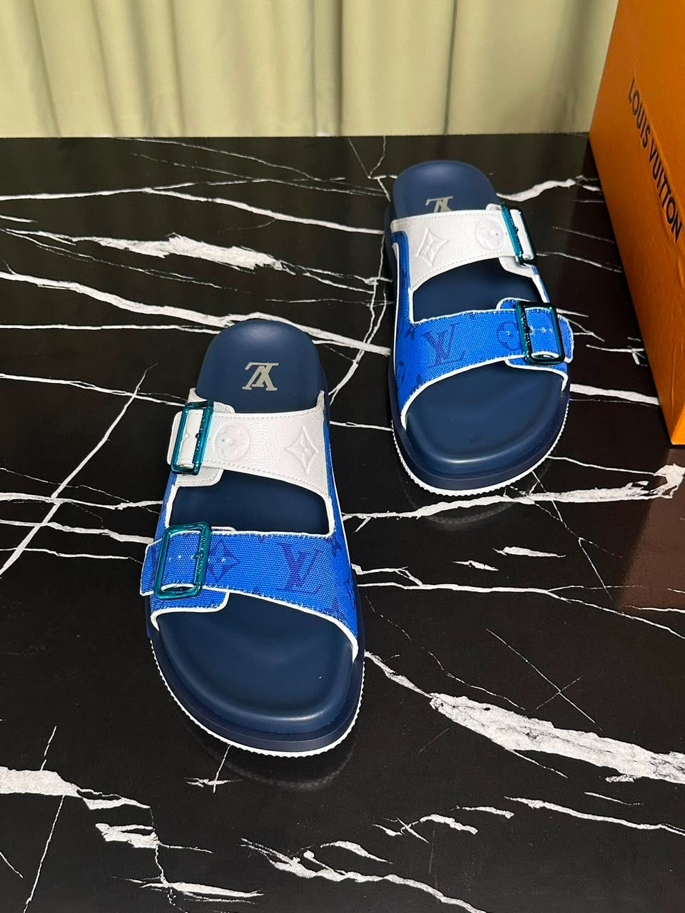 Sandália Louis Vuitton Trainer Mule Blue / White