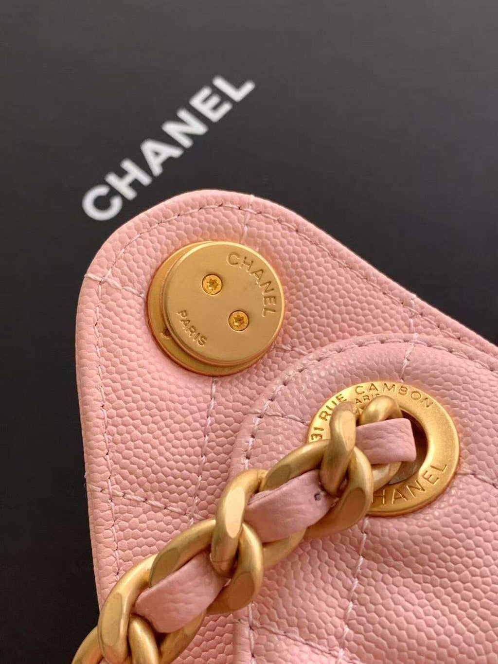 Bolsa Hobo  Chanel 25 Small