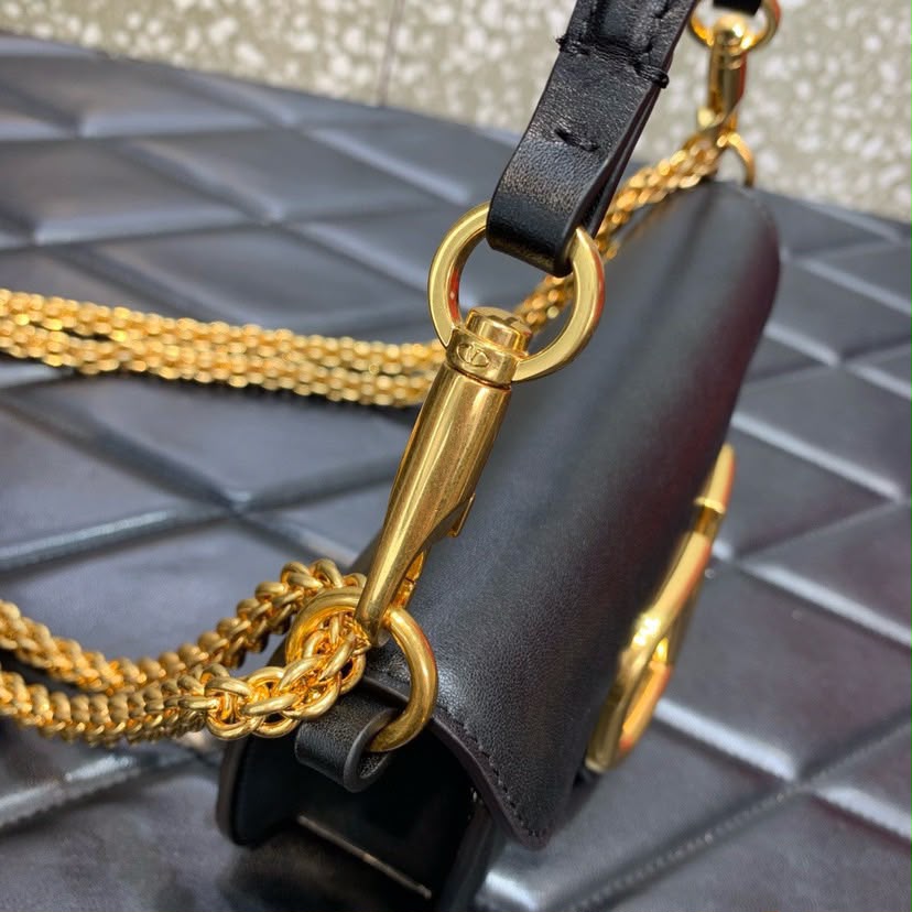 Valentino Garavani Locò Shoulder Bag Black