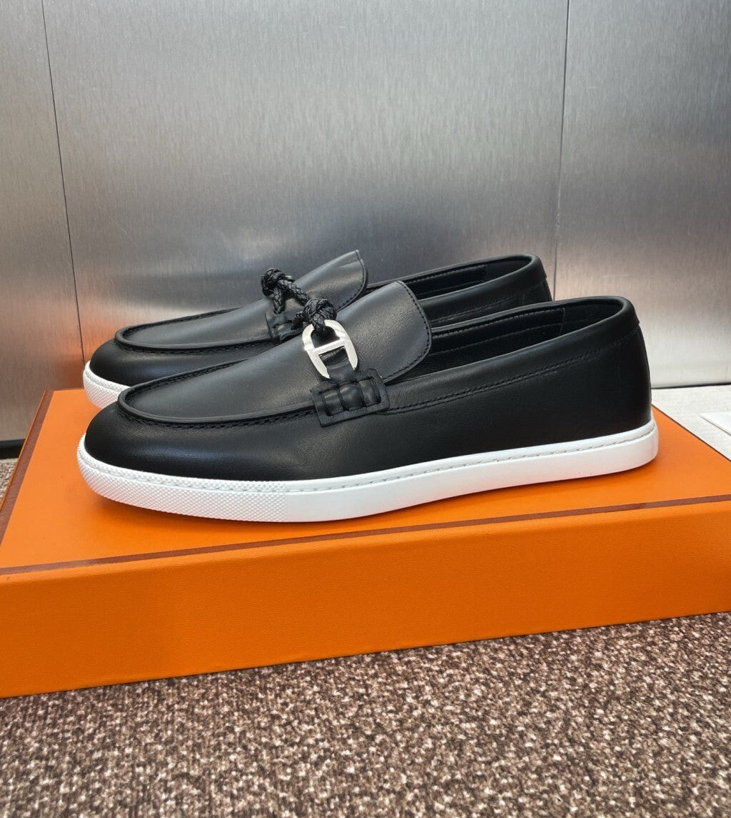 HERMES LOAFER Couro Black
