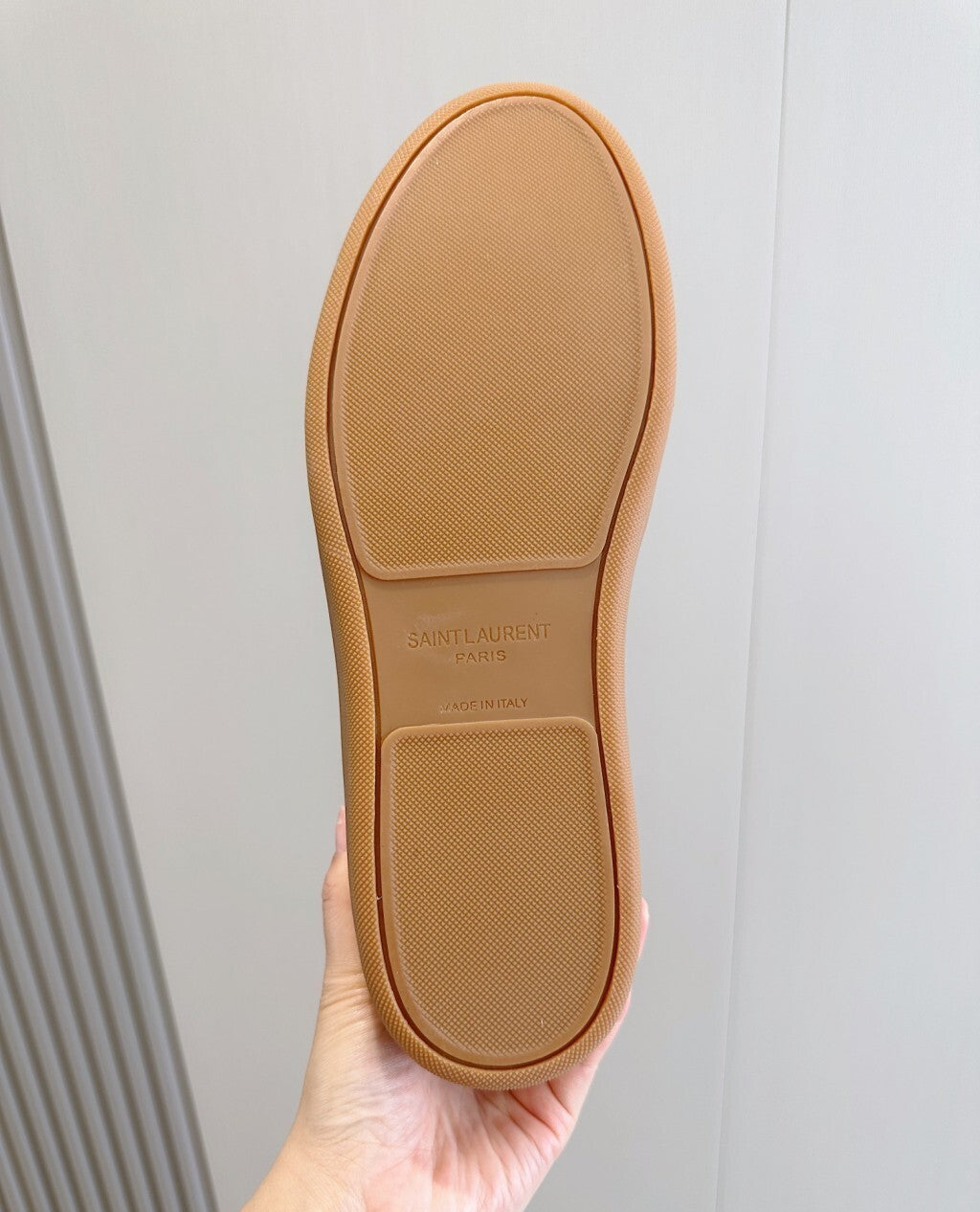 TÊNIS YVES SAINT LAURENT