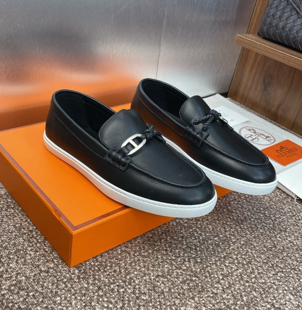 HERMES LOAFER Couro Black
