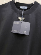 Camiseta Prada de Algodão Interlock com Logo Triangular