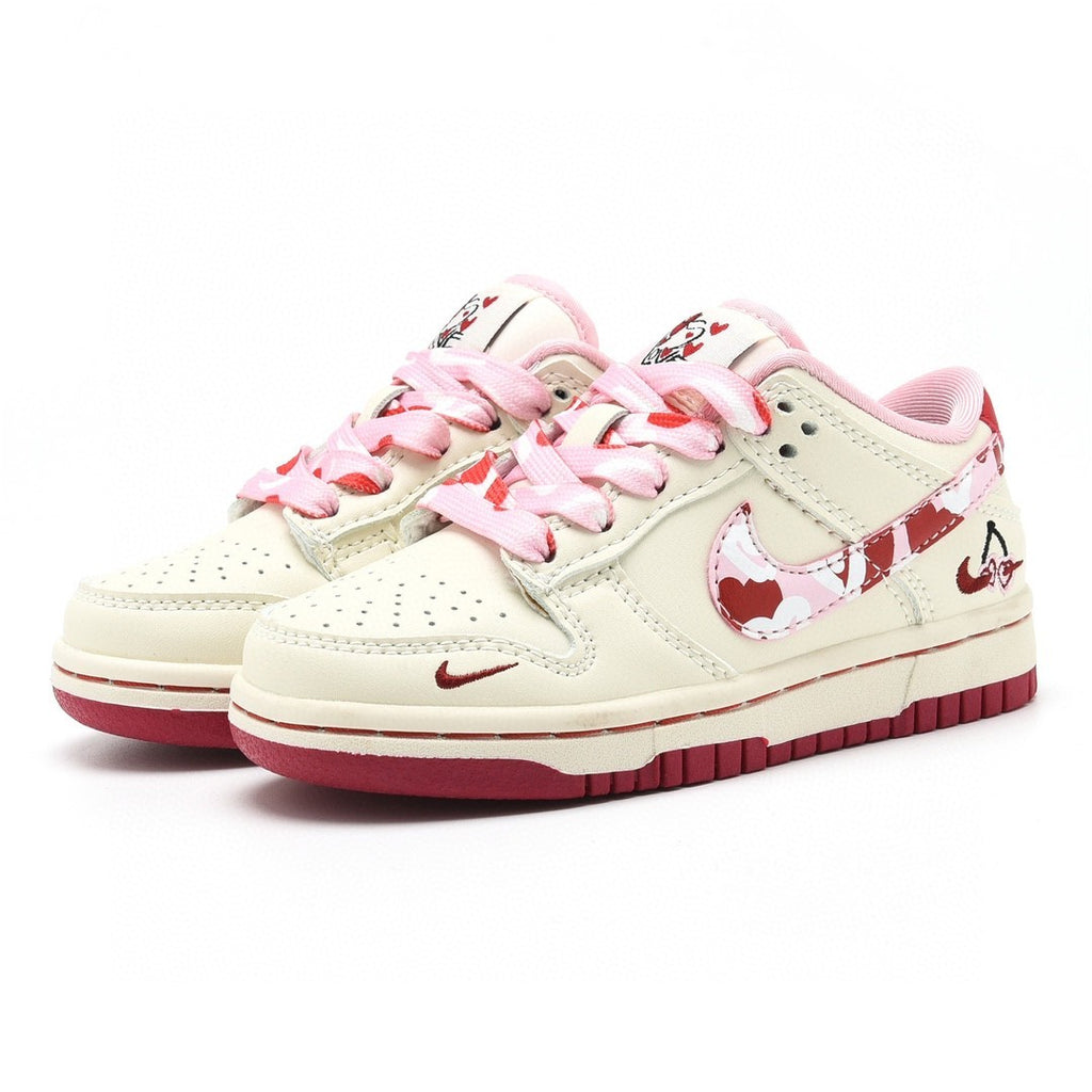 Nike SB Dunk Low Pro "Cherry Day / Valentine's Day Infantil