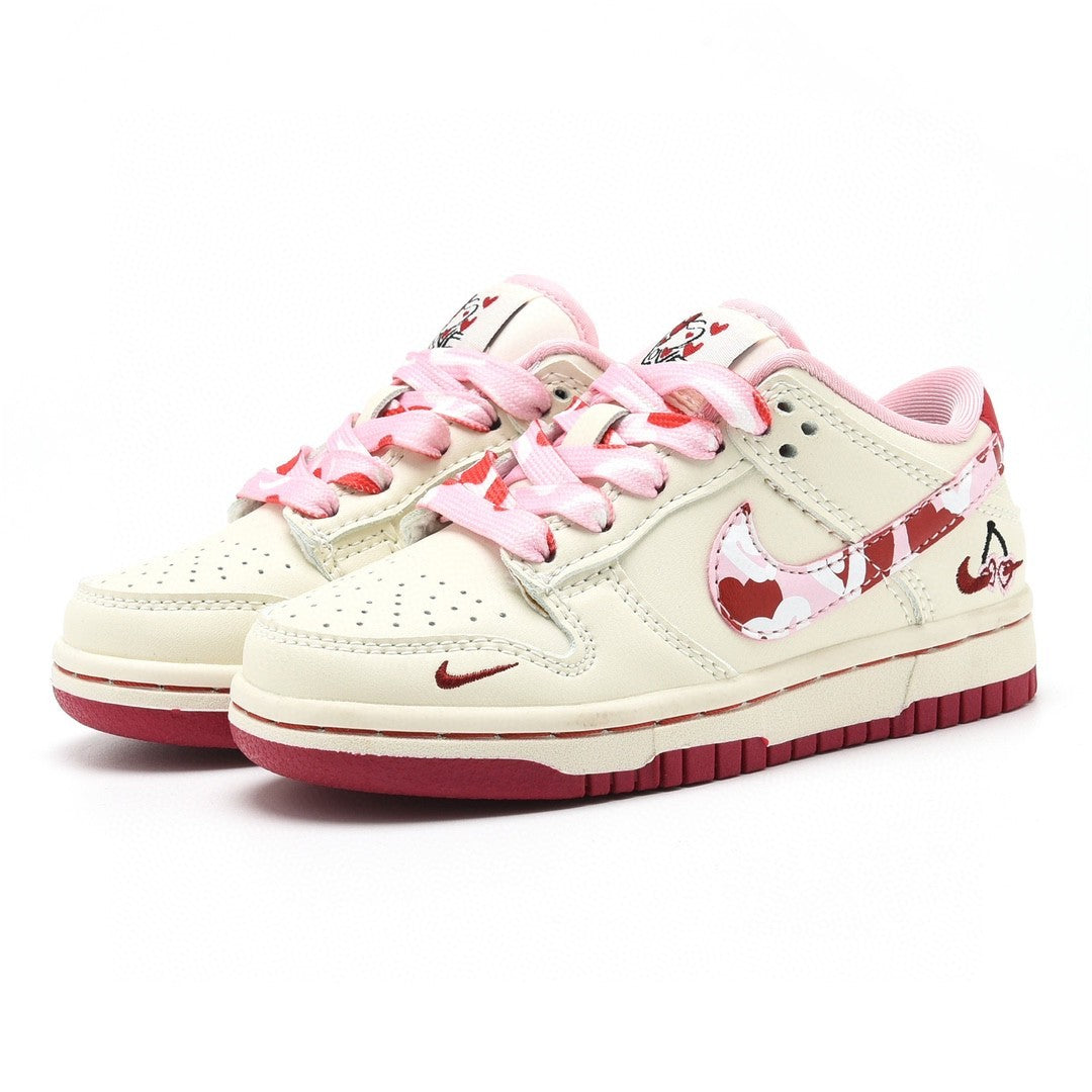 Nike SB Dunk Low Pro "Cherry Day / Valentine's Day Infantil