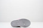 Air Jordan 1 Mid white and pink infantil