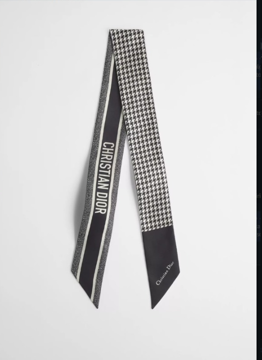 Lenço Twilly Mitzah 30 Montaigne da Christian Dior .
