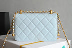 Chanel Mini Flap Bag com alça Pearl Crush