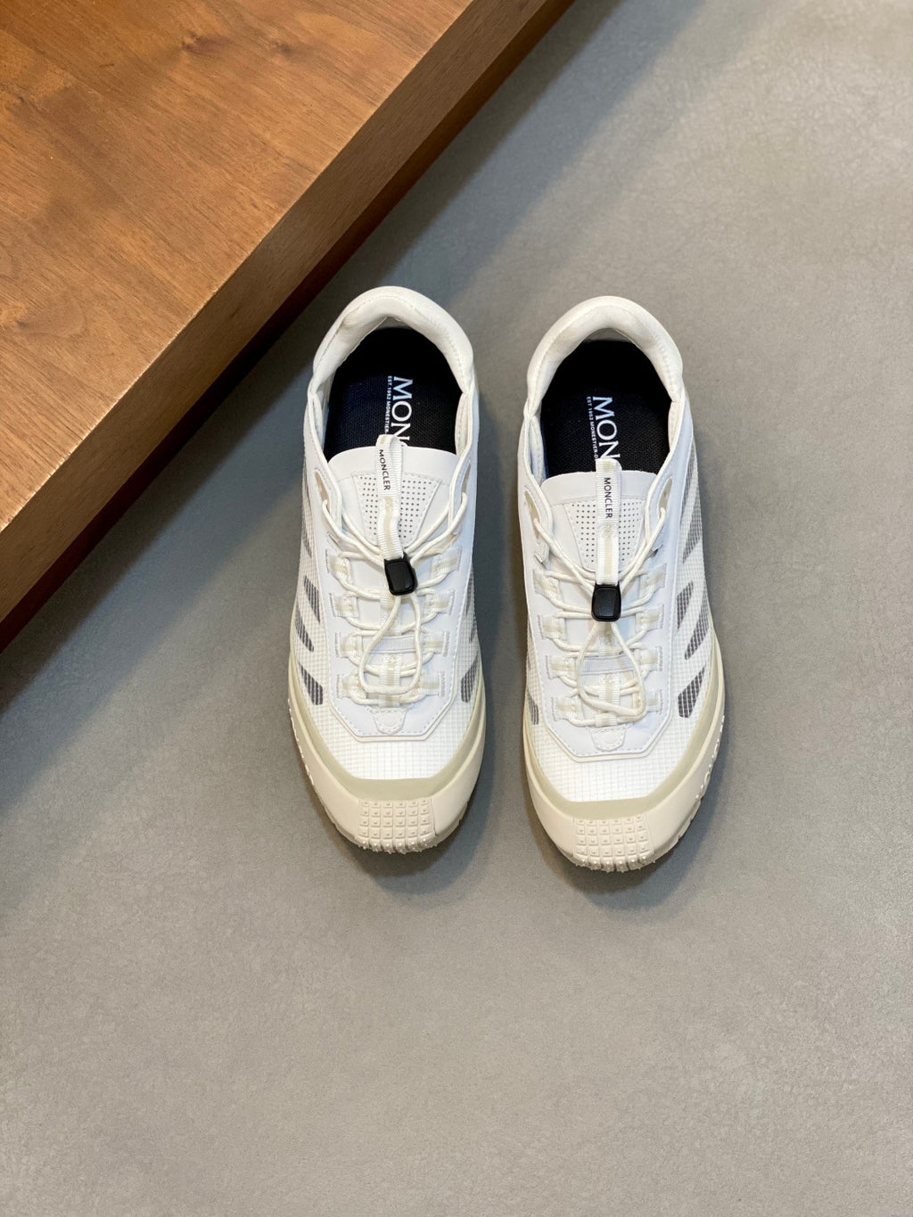Tênis Moncler Trailgrip LP Branco / Off White