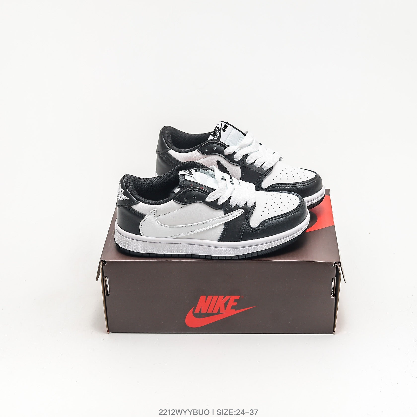 Jordan 1 Retro  x Travis Scott Black White Infantil