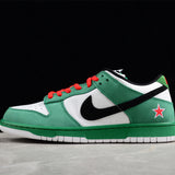 Nike Dunk Branco e Verde Heineken
