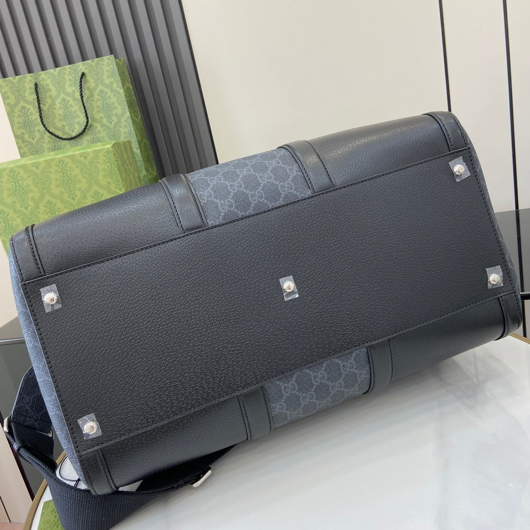 Gucci GG Medium Duffle Bag