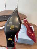 Prada Scarpin Slingback Pumps Suede Rede