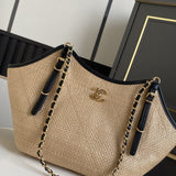 CHANEL Canvas com Efeito em Ráfia