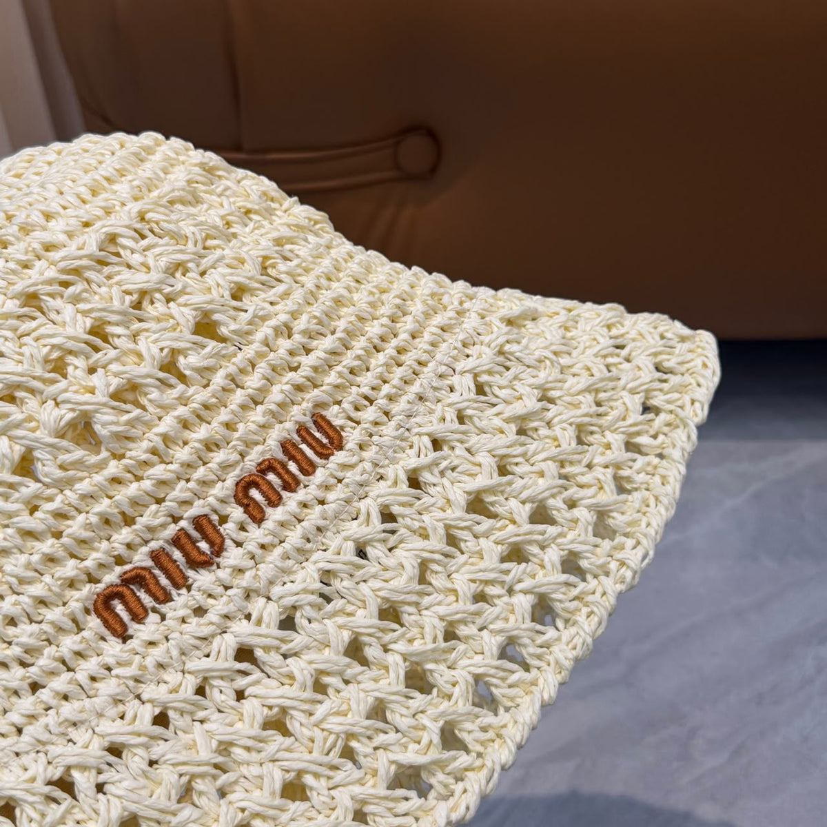 Chapéu Bucket de Crochê da Miu Miu