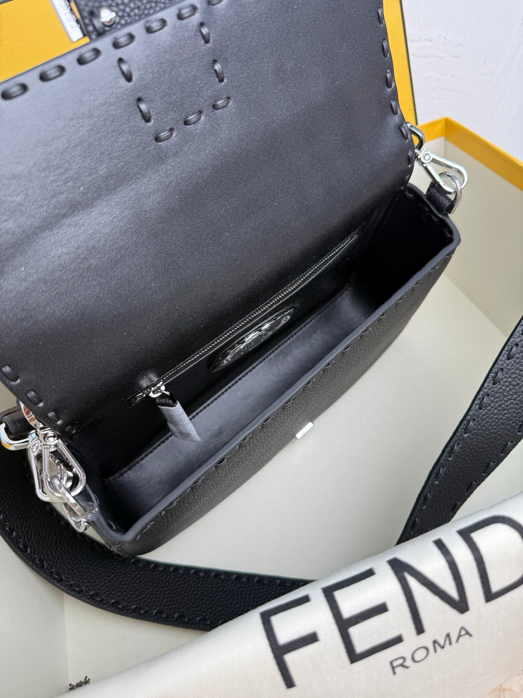 Fendi Baguette Selleria FF Black
