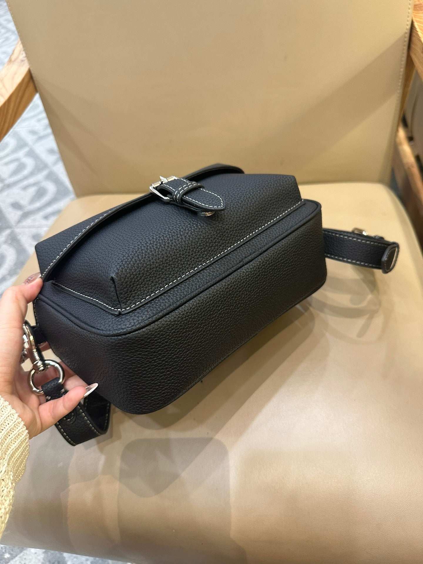 Coach Warner Crossbody Pebble Leather Black