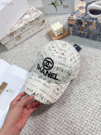 Boné Chanel (Pronta entrega)